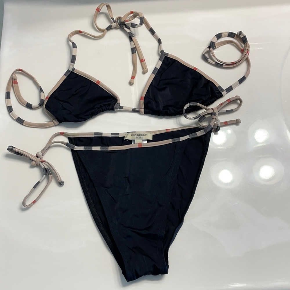 Burberry bikini